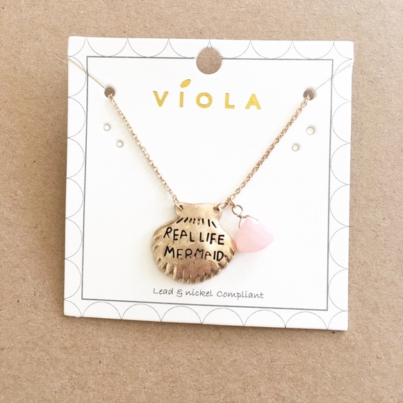 Real Life Mermaid 🧜‍♀️ Seashell Pendant Necklace - Picture 3 of 8